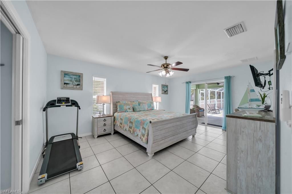 1722 SW 38th Ter , Cape Coral, FL 33914 Photo