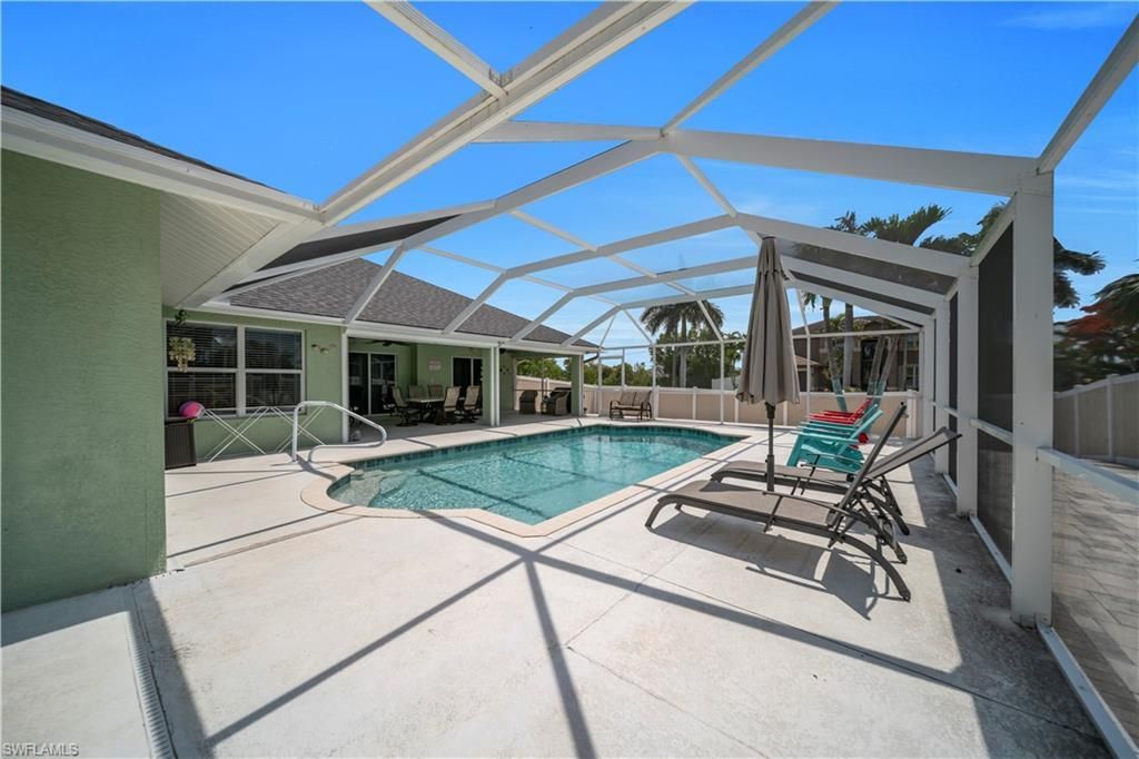 1722 SW 38th Ter , Cape Coral, FL 33914 Photo