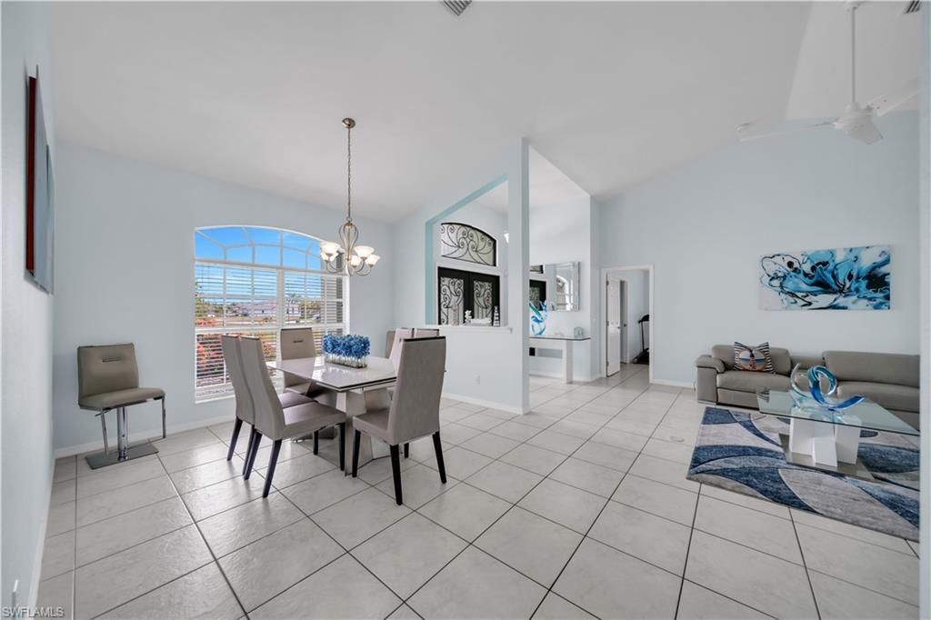 1722 SW 38th Ter , Cape Coral, FL 33914 Photo