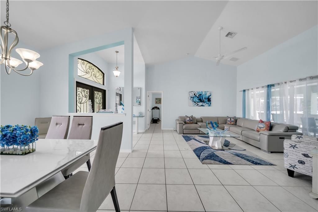 1722 SW 38th Ter , Cape Coral, FL 33914 Photo