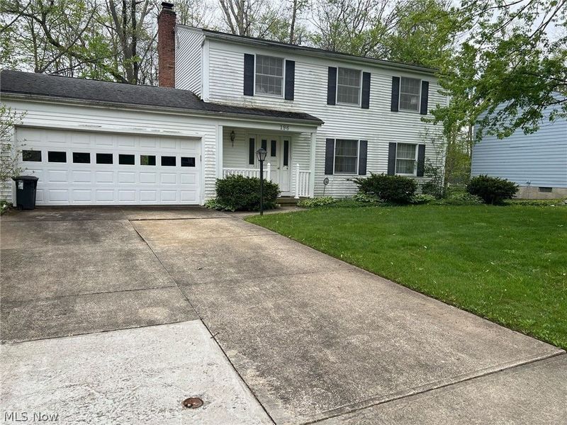 196 Chatham Drive , Aurora, OH 44202 Photo 2