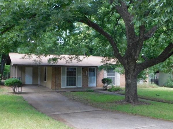 1400 BERKSHIRE DR, Austin, TX 78723