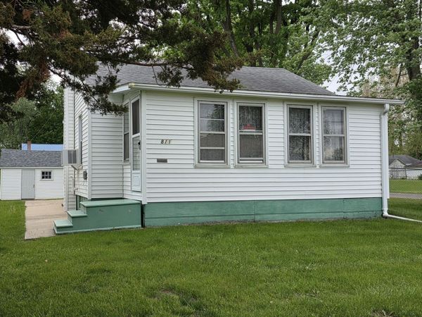 811 Jackson Street , Prophetstown, IL 61277