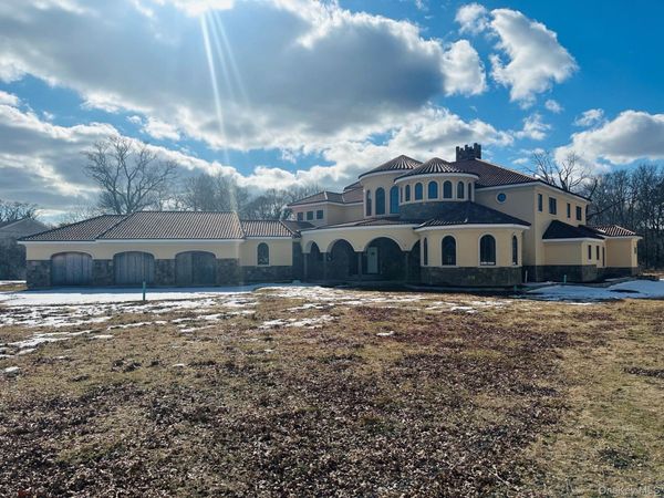 1416 Walnut Avenue , Bohemia, NY 11716