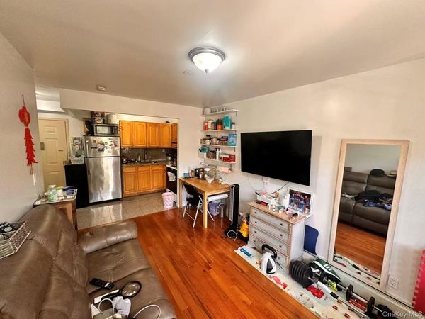 35-06 Leavitt Street , Unit 4F, Flushing, NY 11354