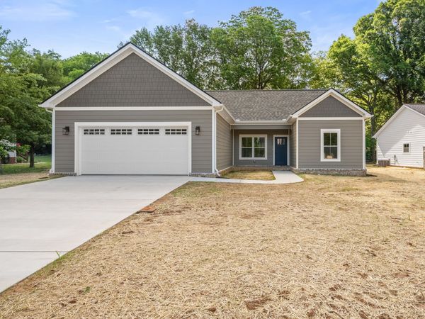 253 Brookfield Cir , Winchester, TN 37398
