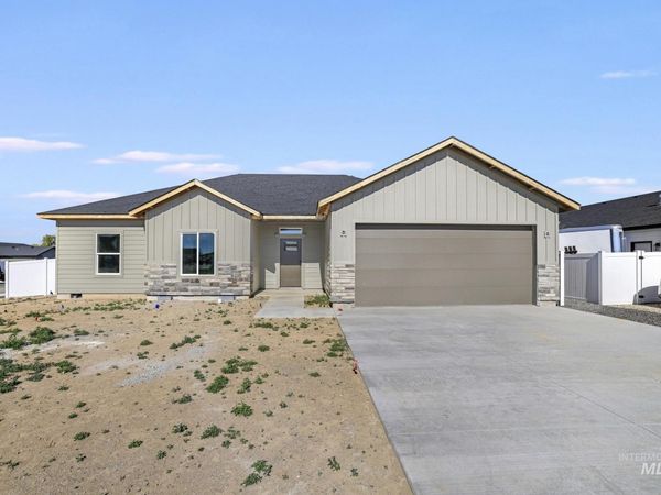 2003 Regan St, Jerome, ID 83338