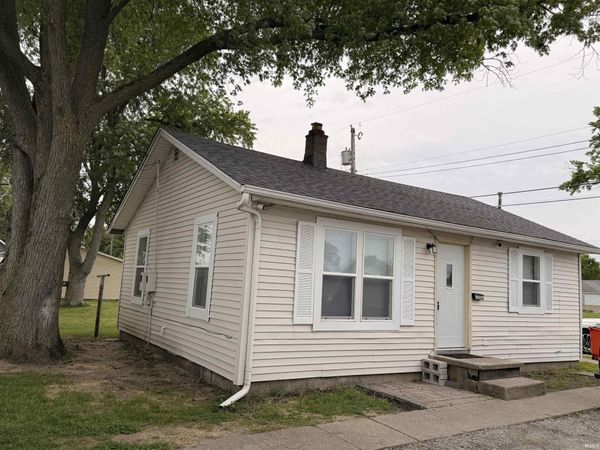 509 1/2 Walnut Street, Monticello, IN 47960