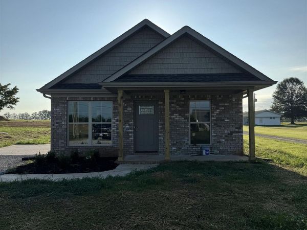 12592 Sommers Road, Athens, AL 35611