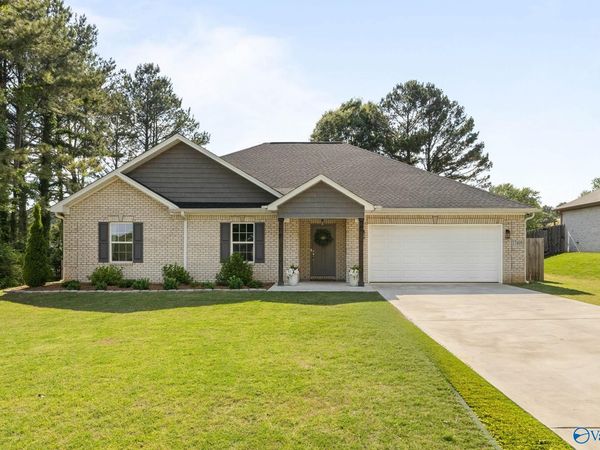 17499 Jones Road, Athens, AL 35613