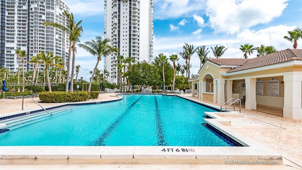21050 Point Pl , Unit 302, Aventura, FL 33180 Photo