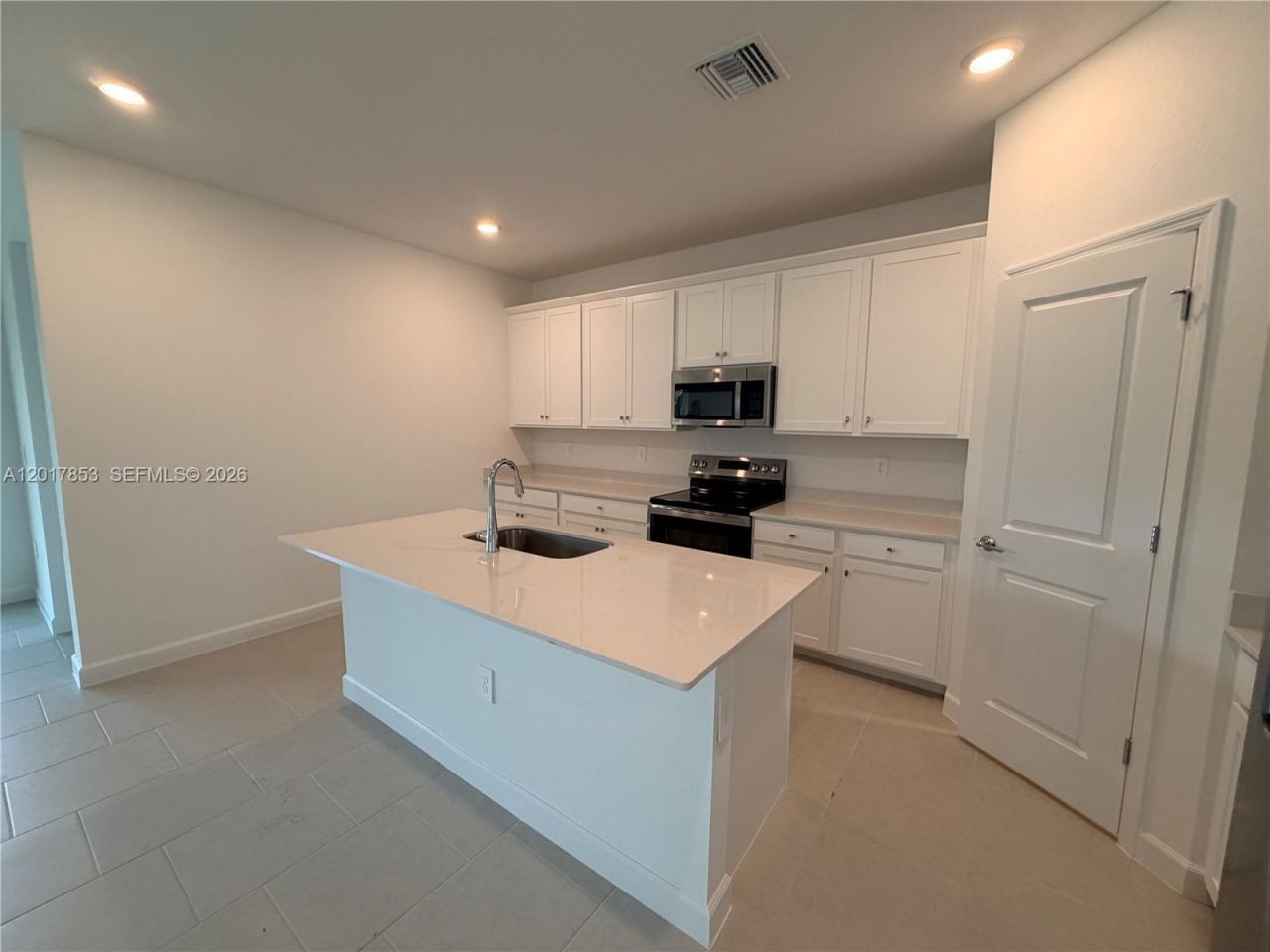 3917 Passion Vine Dr , Fort Myers, FL 33920 Photo