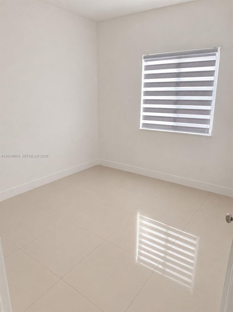 1507 NW 100th St, Miami, FL 33147 Photo