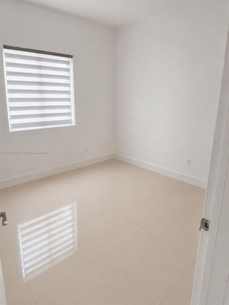 1507 NW 100th St, Miami, FL 33147 Photo
