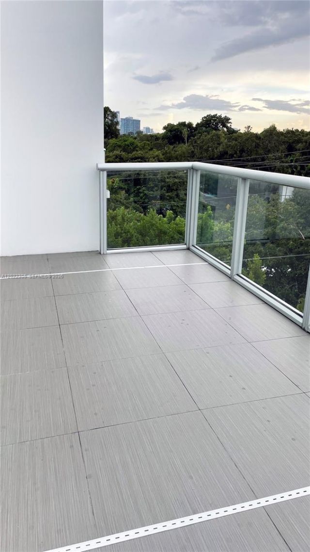 720 NE 62nd St , Unit 501, Miami, FL 33138 Photo