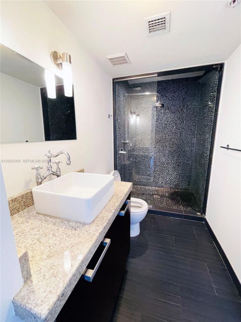 720 NE 62nd St , Unit 501, Miami, FL 33138 Photo