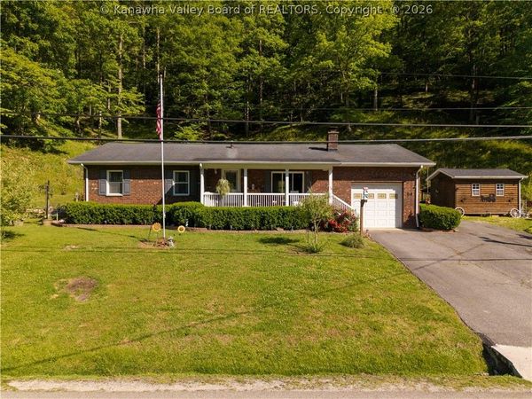 17413 Daniel Boone Parkway, Peytona, WV 25154