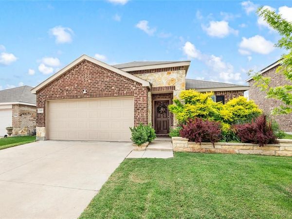 945 Shire Avenue, Haslet, TX 76052