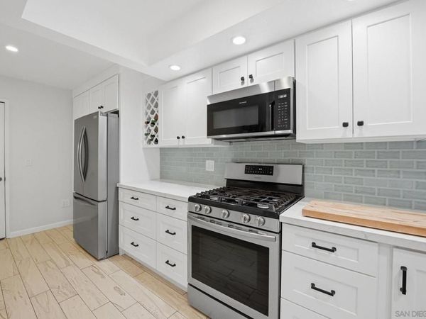 2992 Brandon Circle, Carlsbad, CA 92010