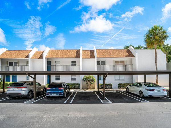 2905 SW 22nd Avenue, Unit 2020, Delray Beach, FL 33445