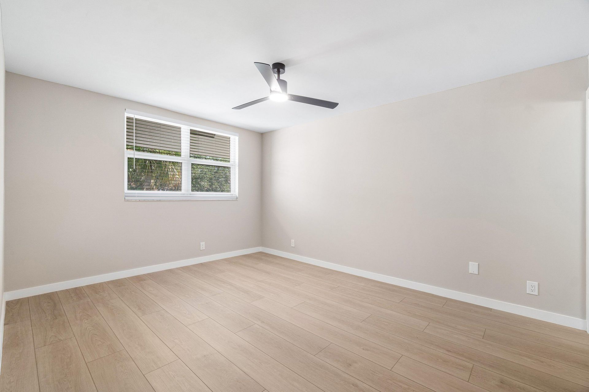 2905 SW 22nd Avenue, Unit 2020, Delray Beach, FL 33445 Photo