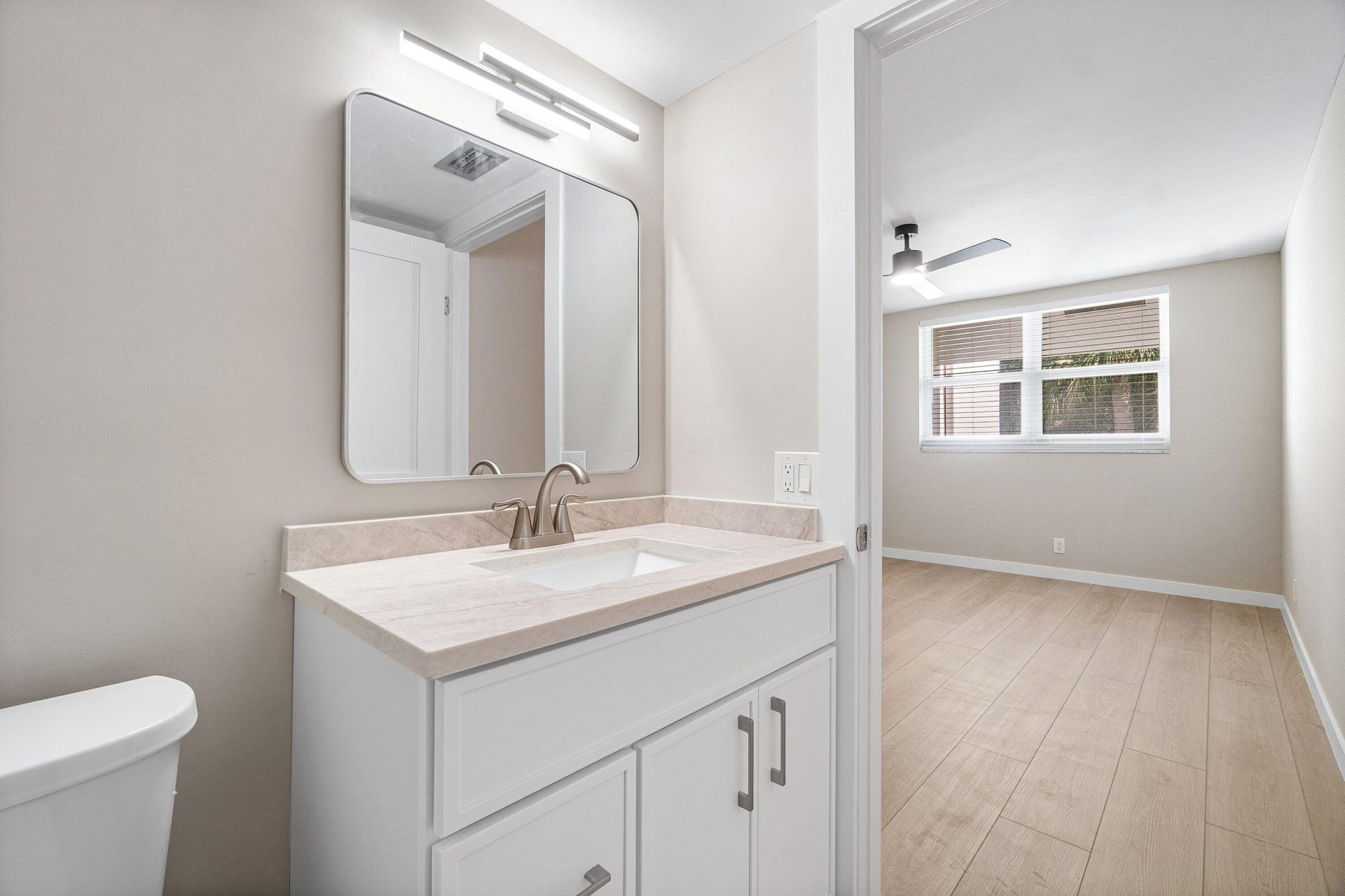 2905 SW 22nd Avenue, Unit 2020, Delray Beach, FL 33445 Photo