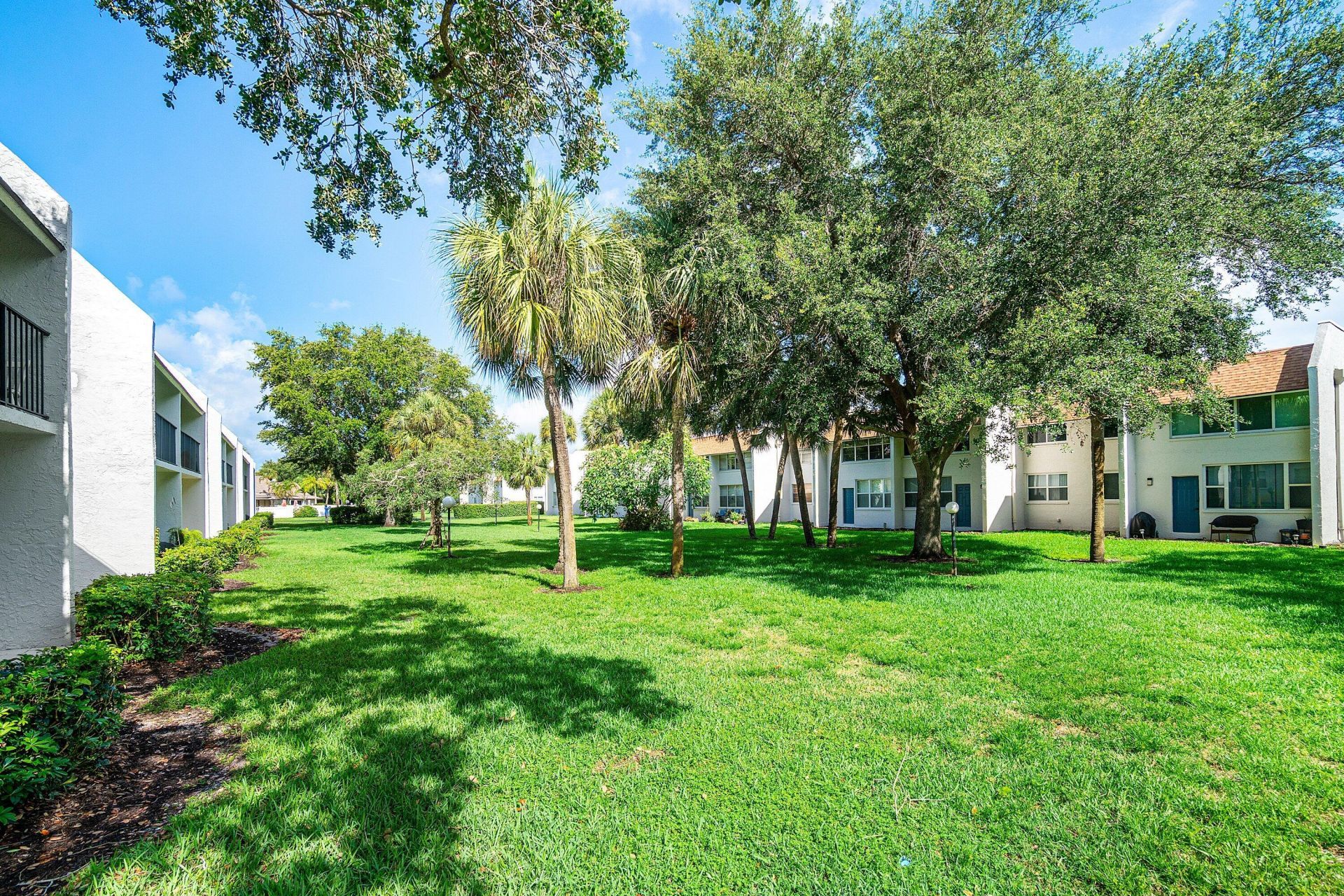 2905 SW 22nd Avenue, Unit 2020, Delray Beach, FL 33445 Photo