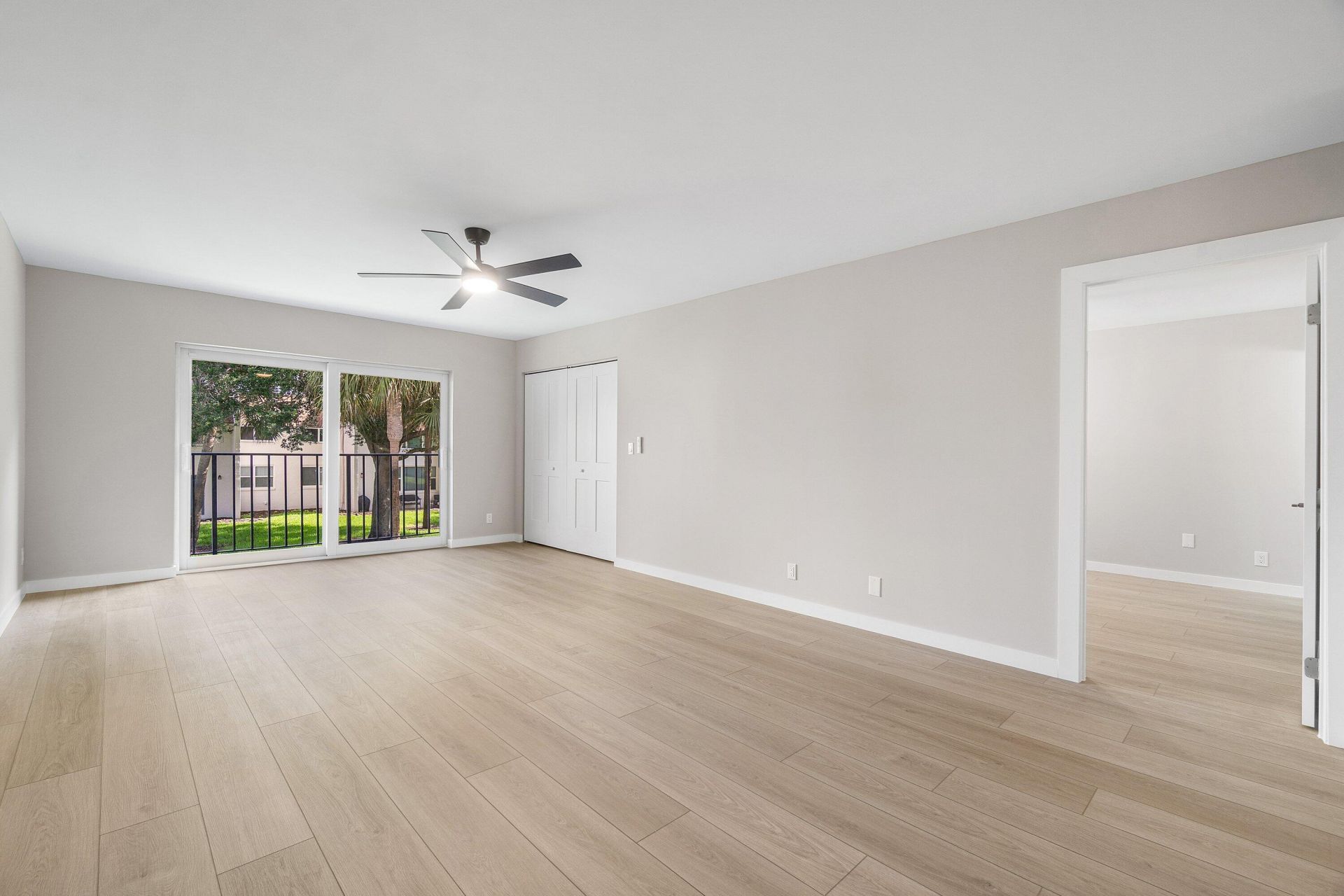 2905 SW 22nd Avenue, Unit 2020, Delray Beach, FL 33445 Photo