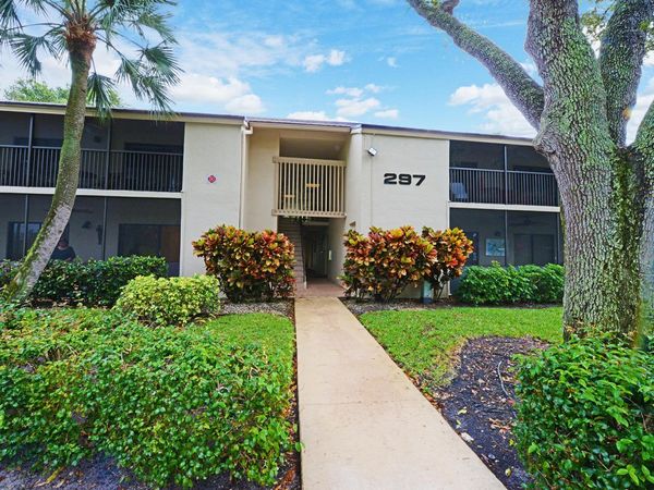 297 Deer Creek Boulevard, Unit 1302, Deerfield Beach, FL 33442