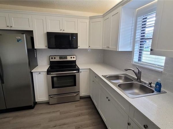 9273 SW 8th Street, Unit 109, Boca Raton, FL 33428