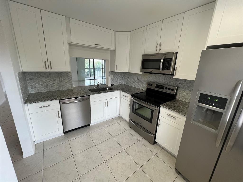 9273 SW 8th Street, Unit 109, Boca Raton, FL 33428 Photo