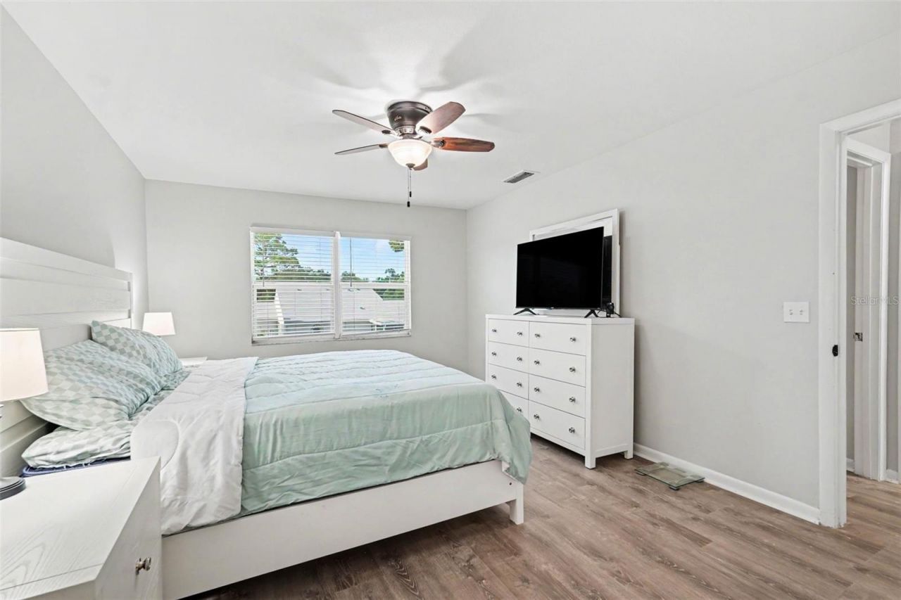 3267 39th Street S, Unit B, Saint Petersburg, FL 33711 Photo