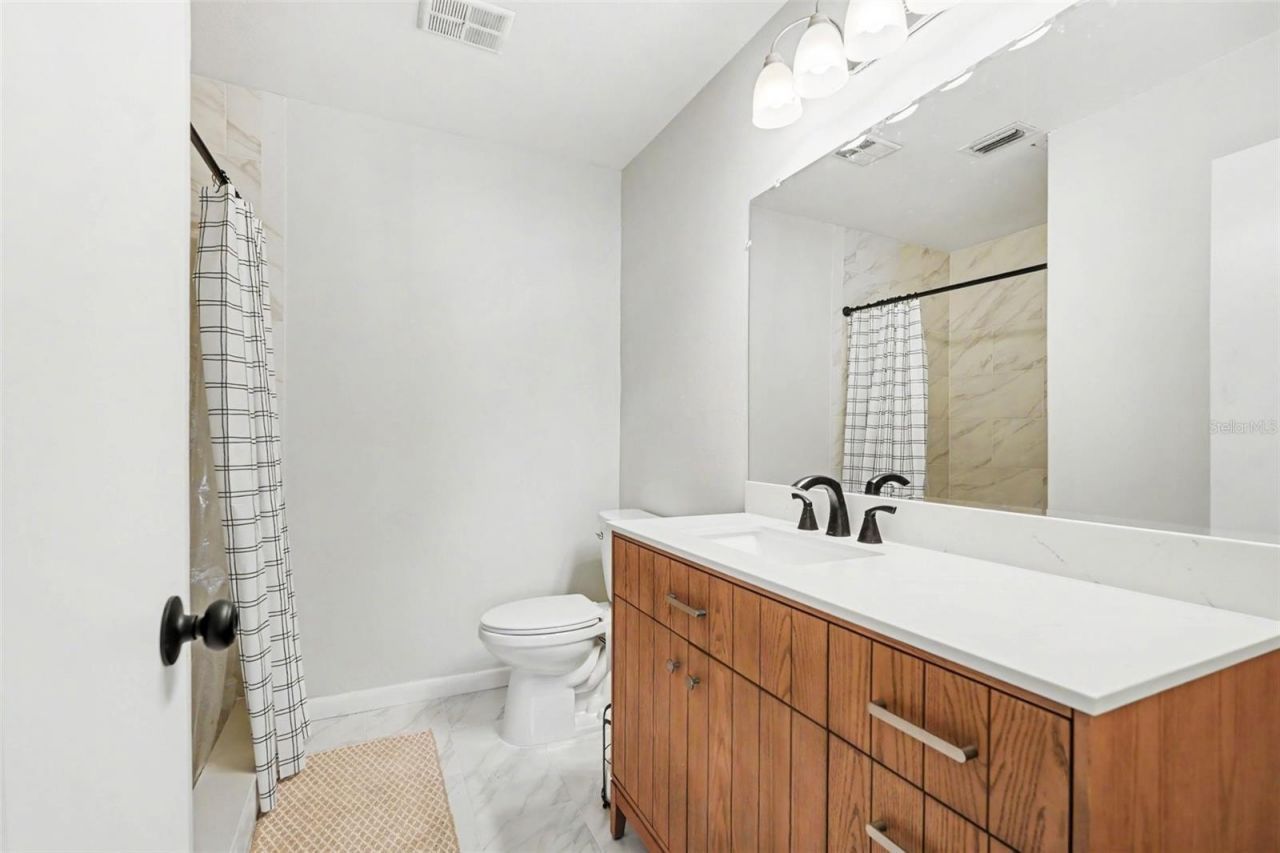 3267 39th Street S, Unit B, Saint Petersburg, FL 33711 Photo