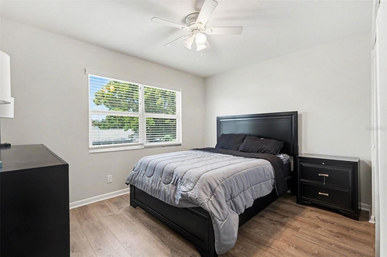 3267 39th Street S, Unit B, Saint Petersburg, FL 33711 Photo