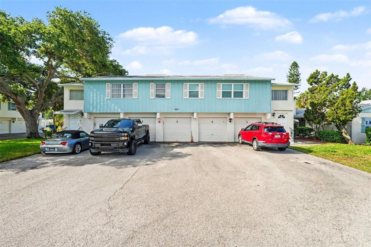 3267 39th Street S, Unit B, Saint Petersburg, FL 33711 Photo