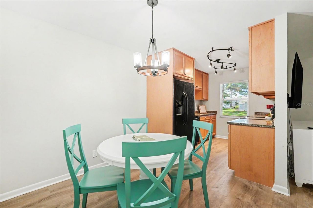 3267 39th Street S, Unit B, Saint Petersburg, FL 33711 Photo