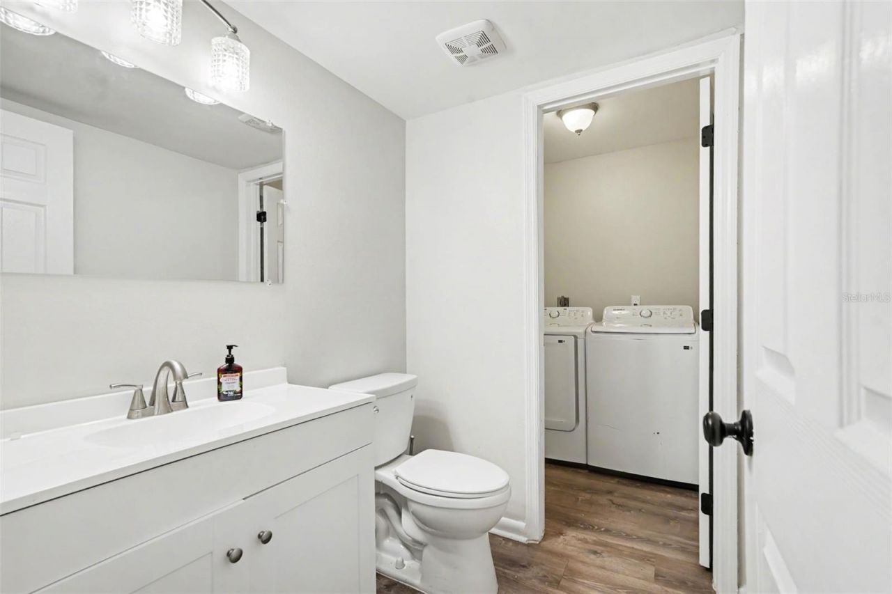 3267 39th Street S, Unit B, Saint Petersburg, FL 33711 Photo