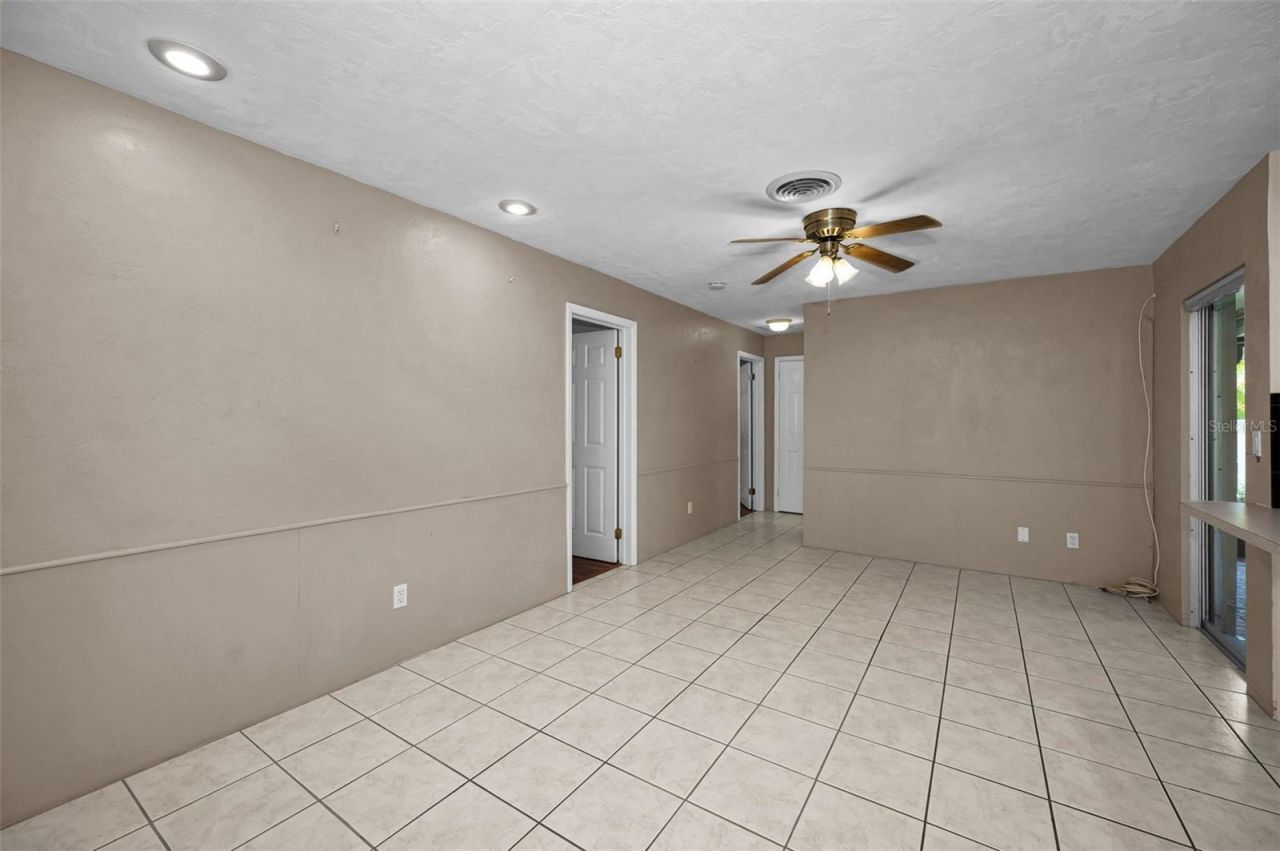 9083 Briarwood Drive, Seminole, FL 33772 Photo