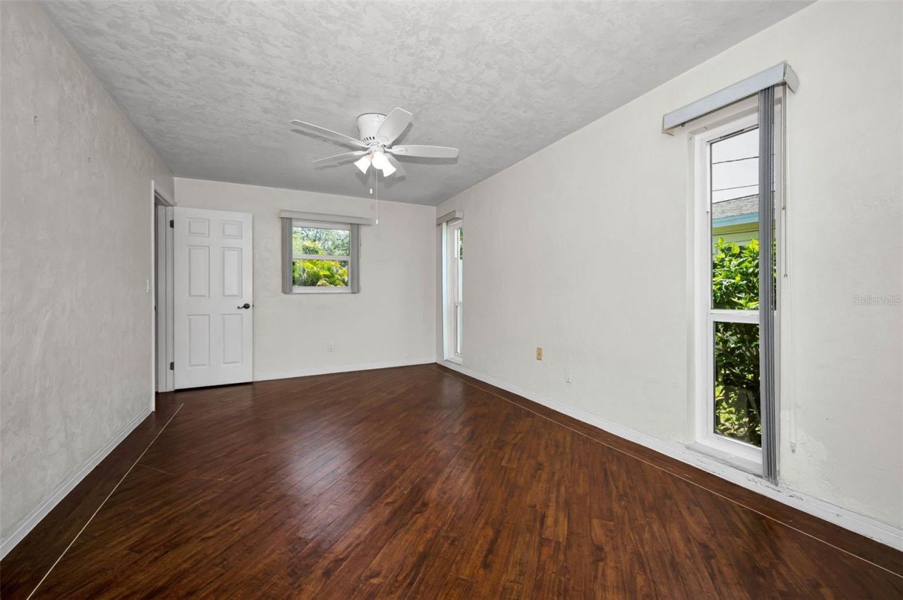 9083 Briarwood Drive, Seminole, FL 33772 Photo