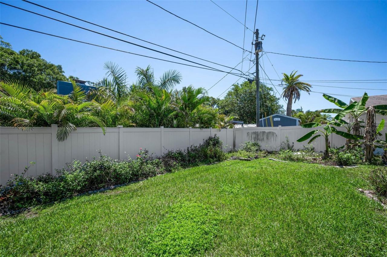 9083 Briarwood Drive, Seminole, FL 33772 Photo