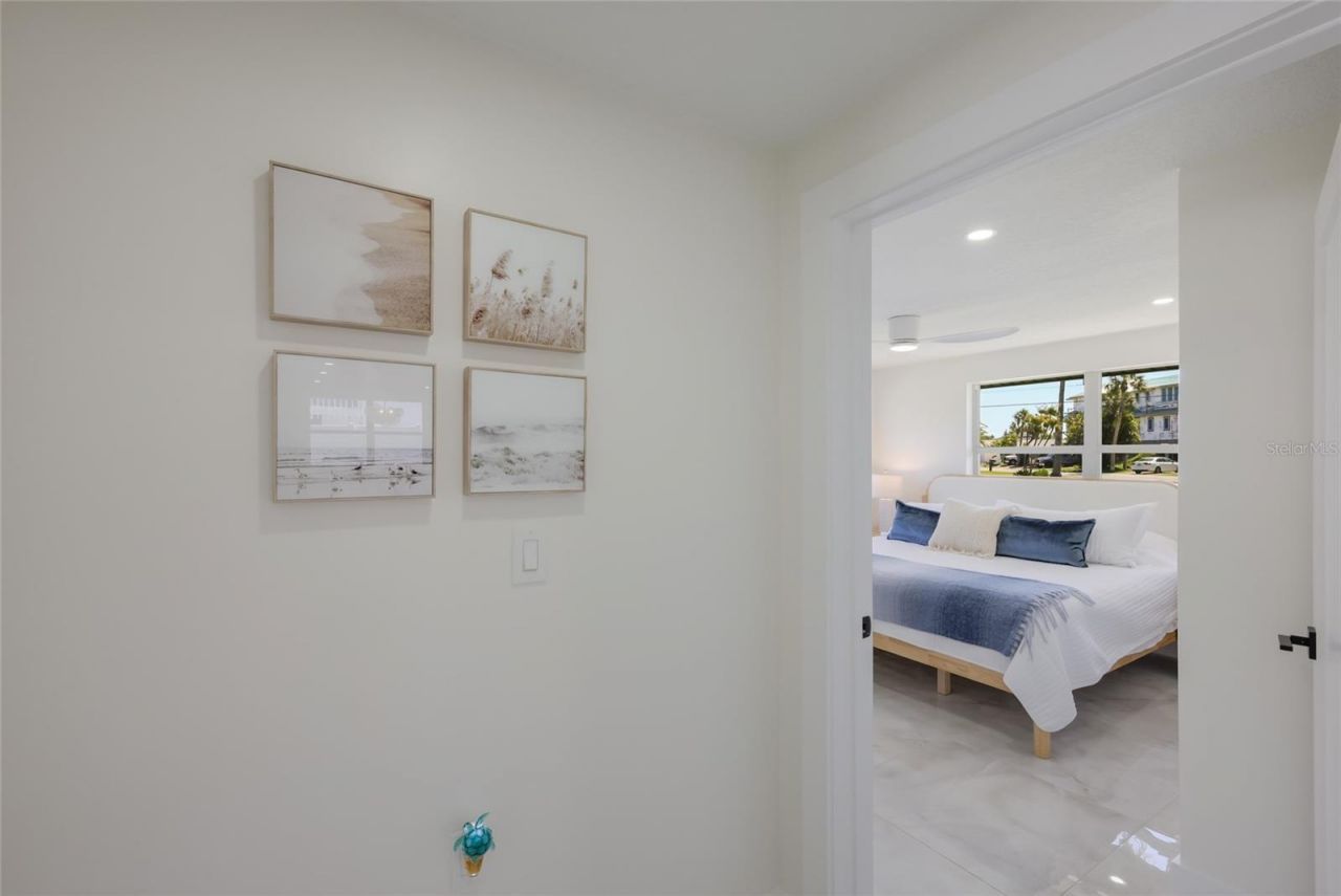 214 85th Street, Holmes Beach, FL 34217 Photo