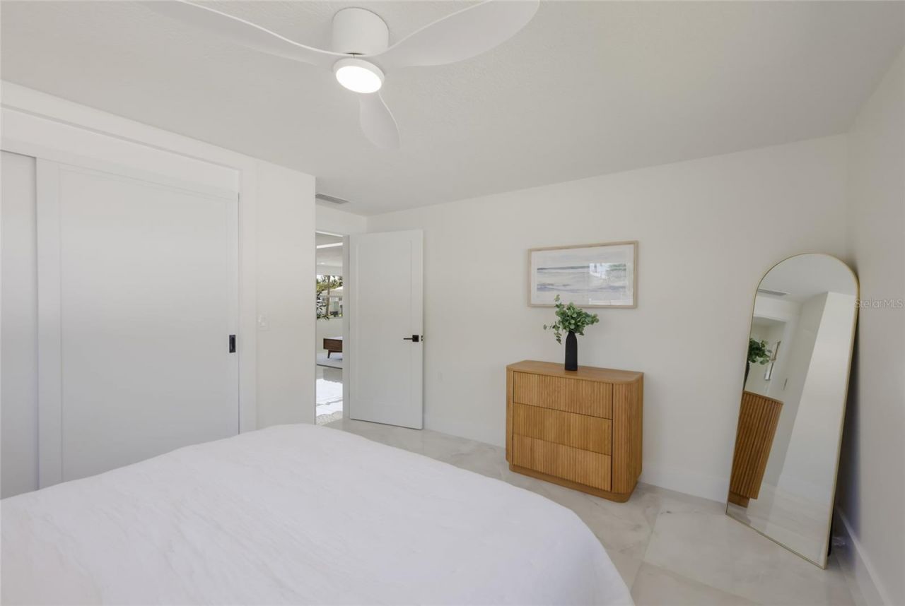 214 85th Street, Holmes Beach, FL 34217 Photo