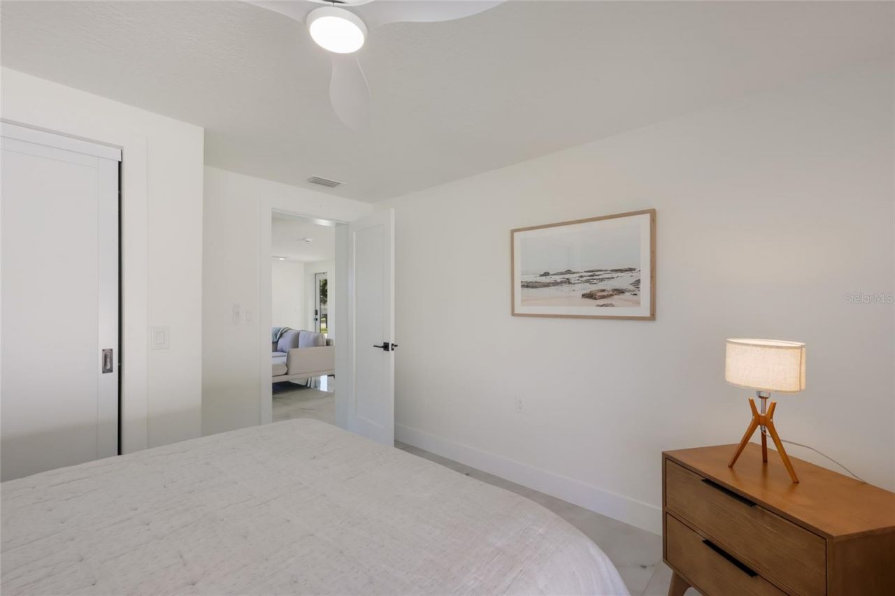 214 85th Street, Holmes Beach, FL 34217 Photo