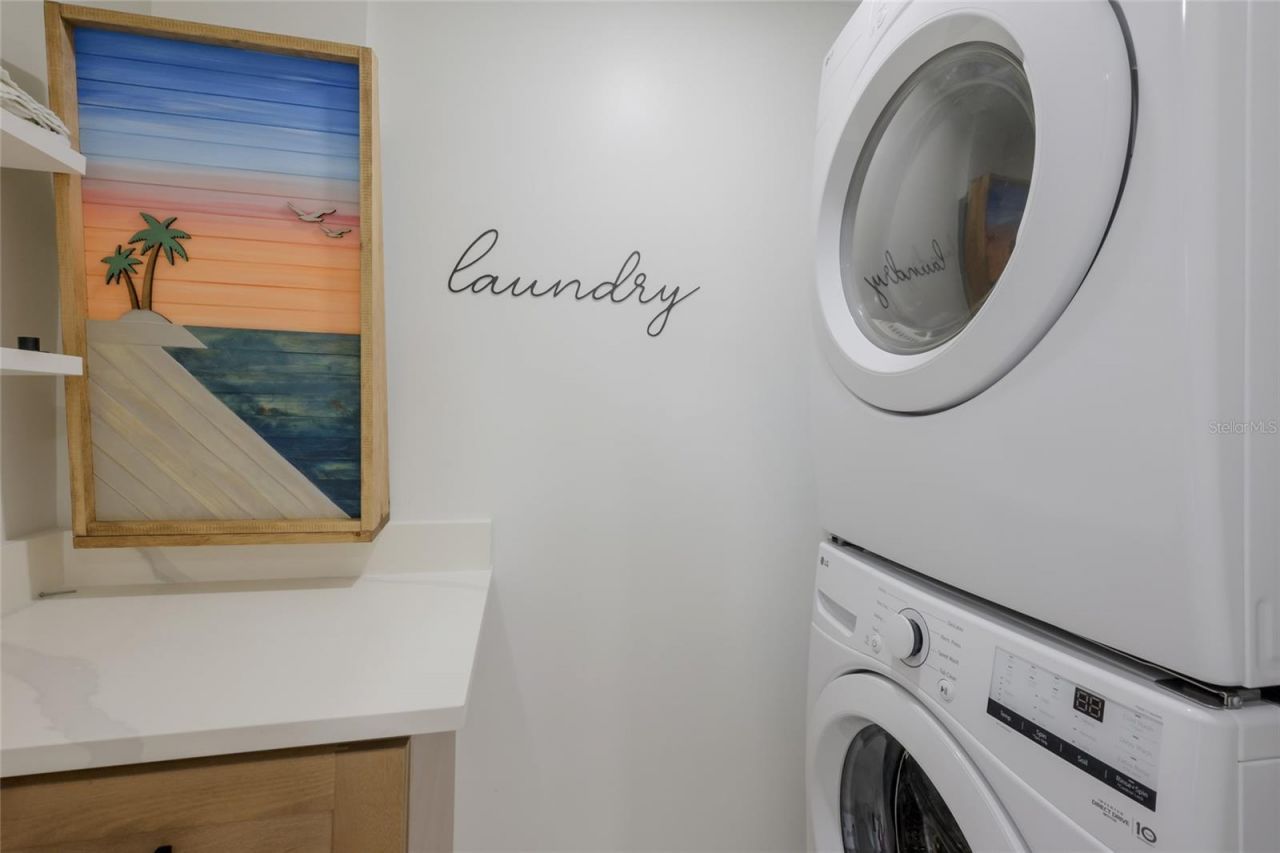 214 85th Street, Holmes Beach, FL 34217 Photo