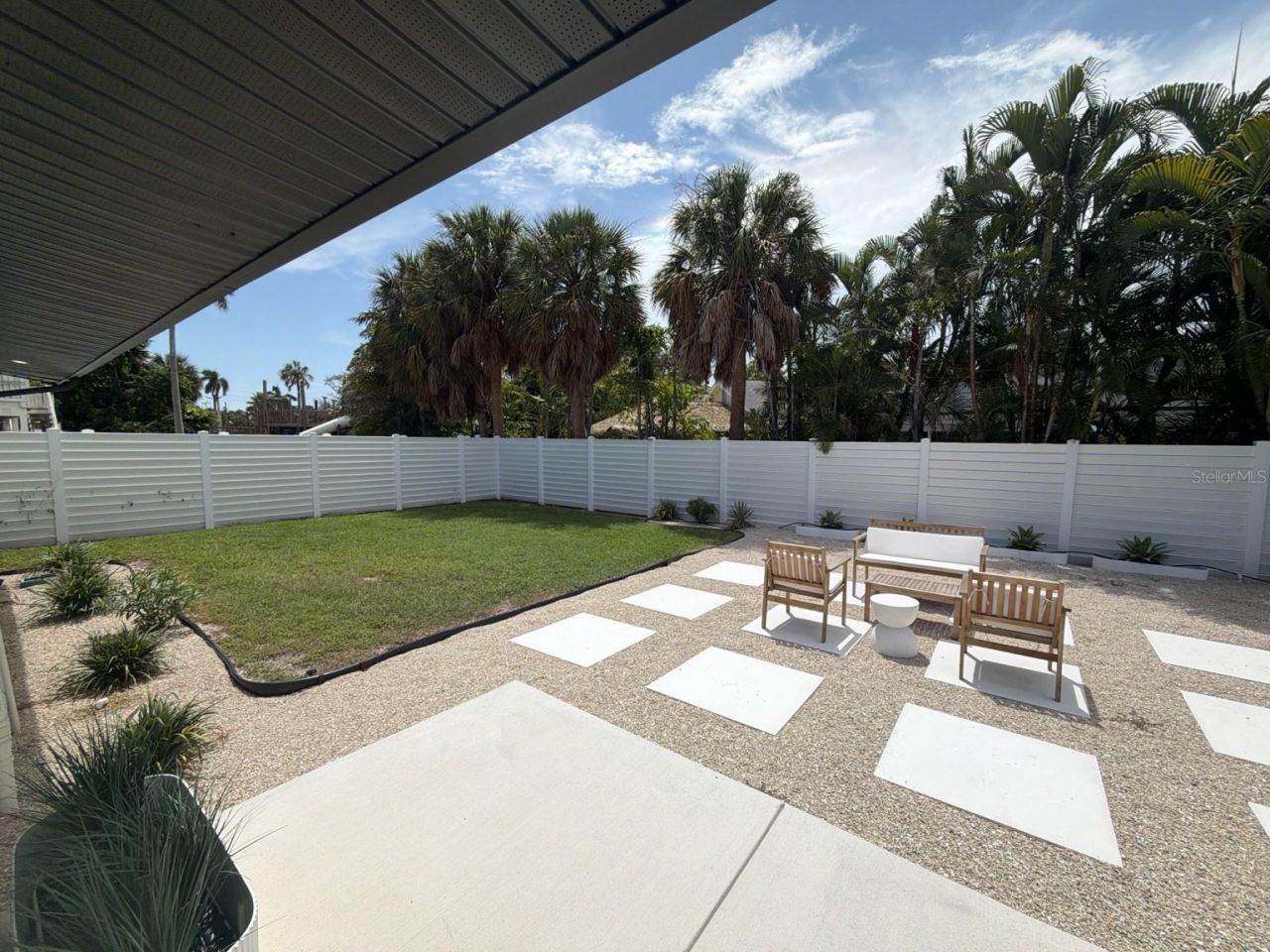 214 85th Street, Holmes Beach, FL 34217 Photo