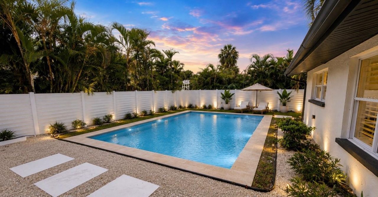 214 85th Street, Holmes Beach, FL 34217 Photo