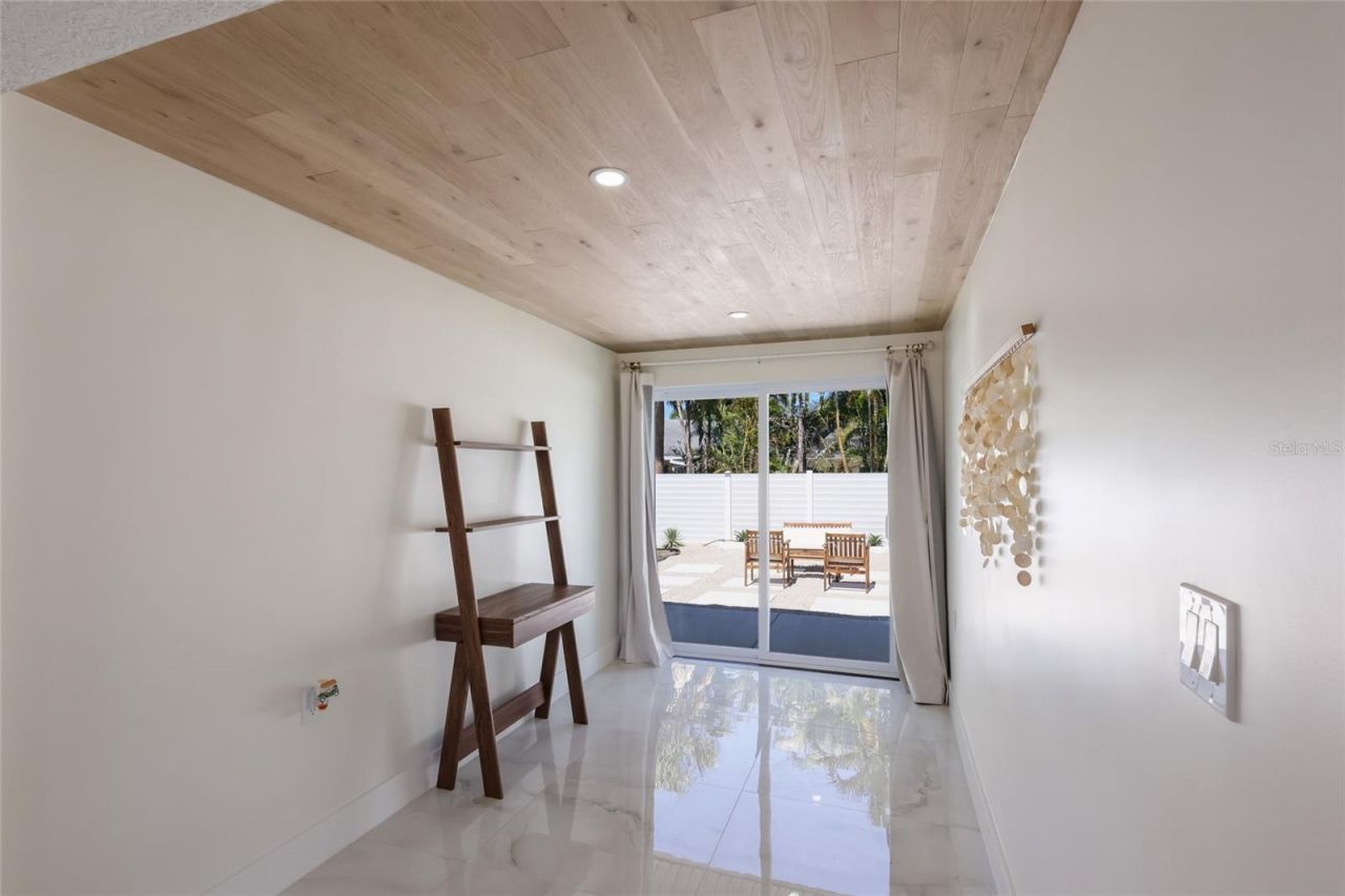 214 85th Street, Holmes Beach, FL 34217 Photo