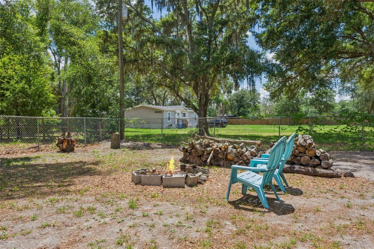 5603 Joyce Sheffield Lane, Plant City, FL 33565 Photo