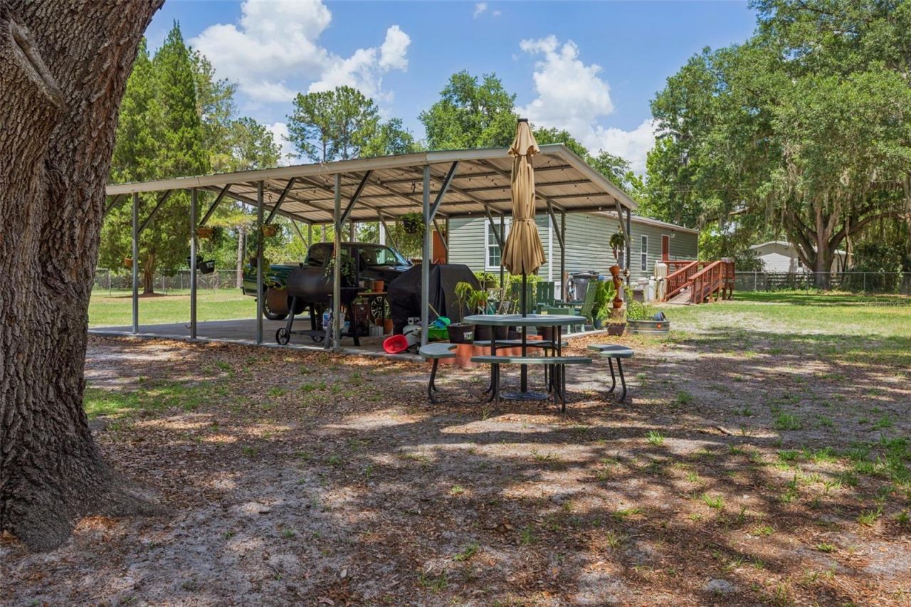 5603 Joyce Sheffield Lane, Plant City, FL 33565 Photo