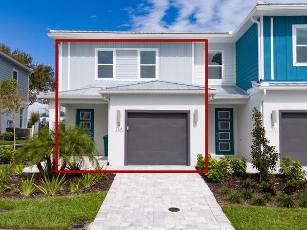 7845 SPECTRUM DRIVE , KISSIMMEE, FL 34747
